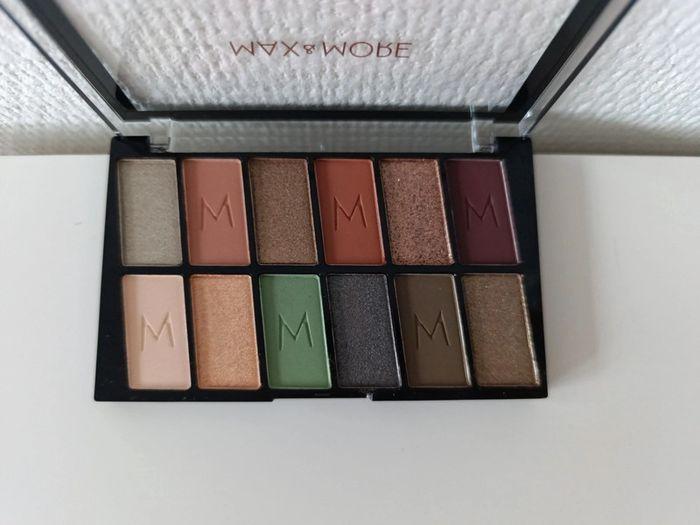 💄Palette Max&More 12 fards à paupières💄 - photo numéro 3