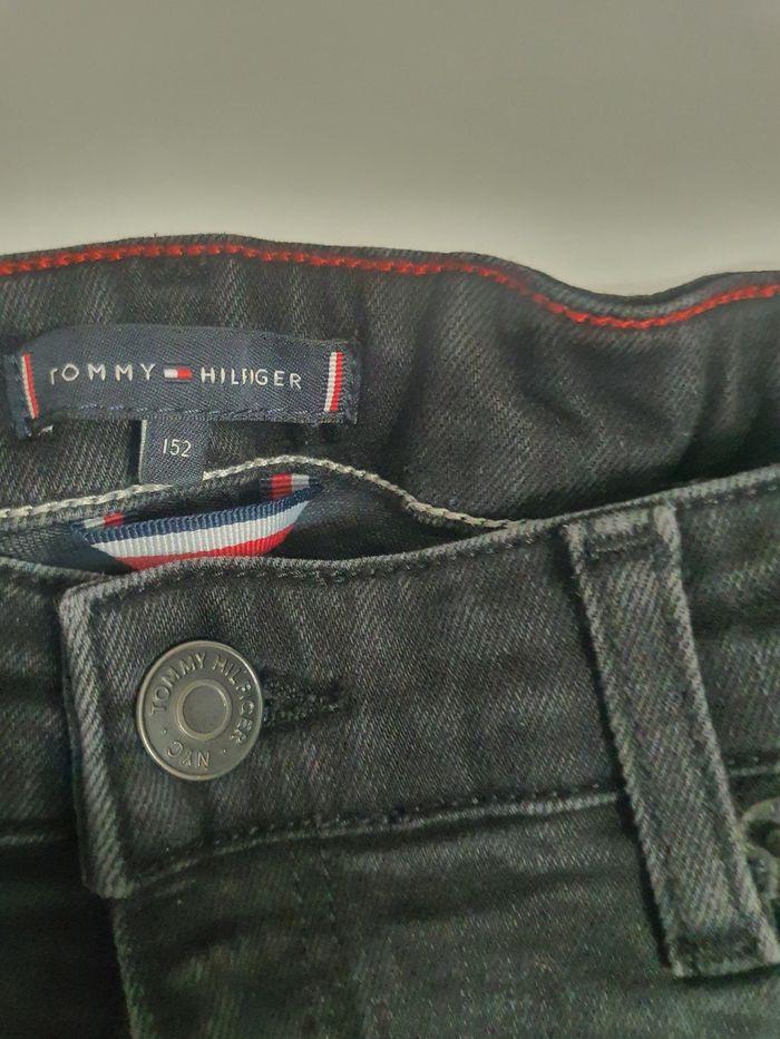 Jeans tommy hilfiger  12 ans - photo numéro 3