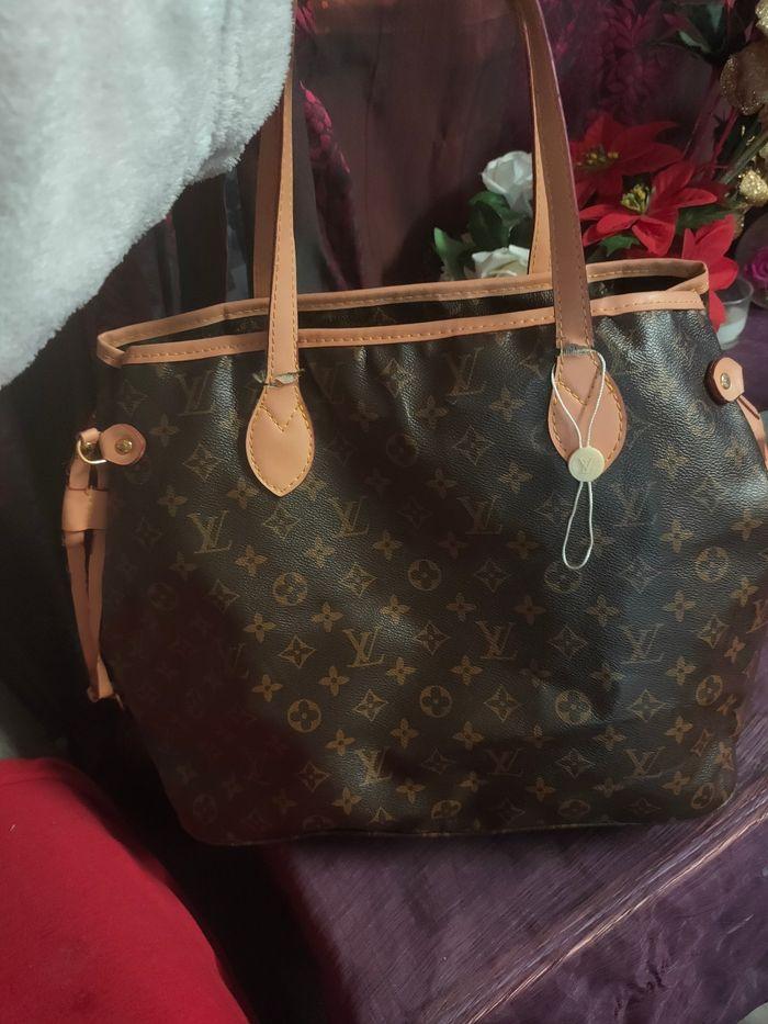 Sac  louis Vuitton - photo numéro 1