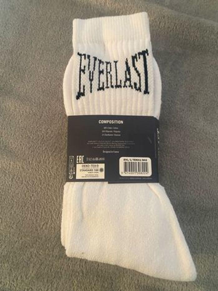 43/46 Lot de 3 chaussettes de sport marque Everlast neuf encore avec emballage jamais porté jamais servi jamais utilisé neuf pointure 43 46 - photo numéro 8