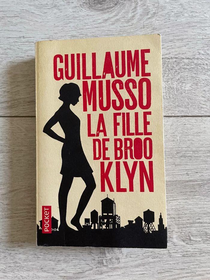 Livre La fille de Brooklyn de Guillaume Musso - photo numéro 1