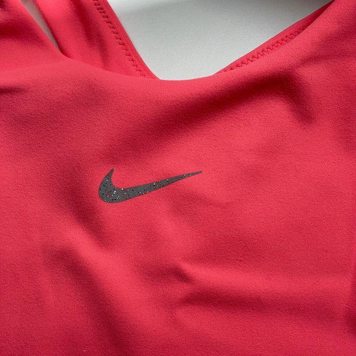 Brassière Nike rose neuve - photo numéro 2