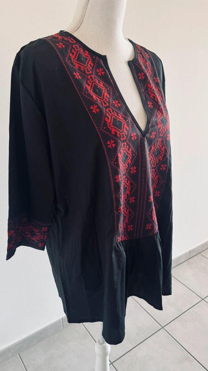 Blouse noir et rouge - photo numéro 3