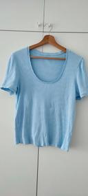 T-shirt bleu clair