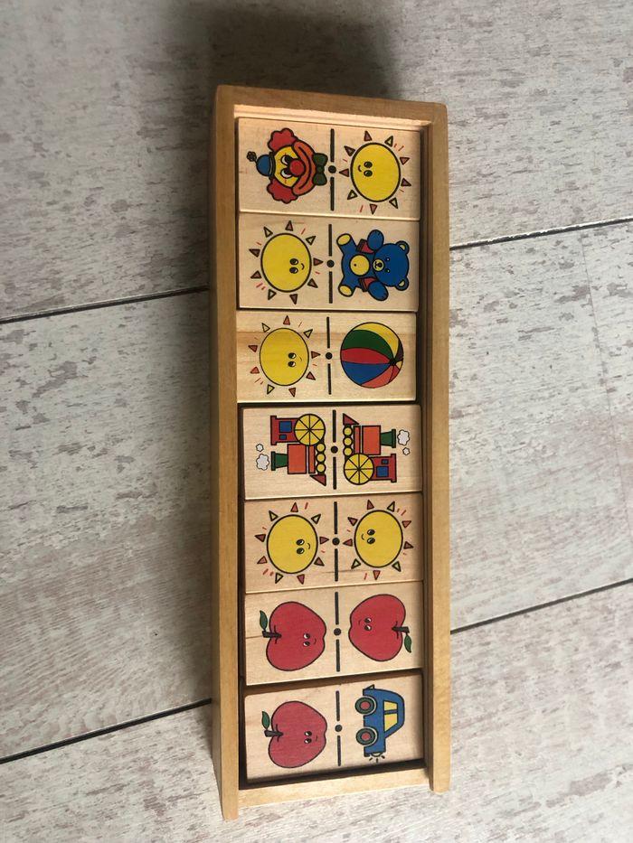 Jeu éducatif en bois - dominos - photo numéro 1