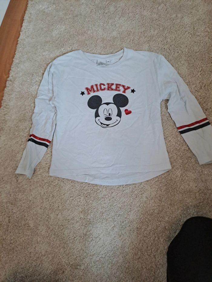 T-shirt manches longues Mickey Disney 6 ans - photo numéro 1