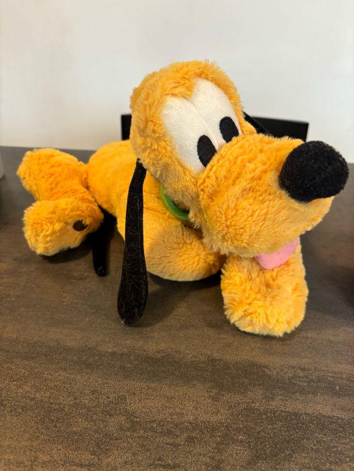 Peluche plutôt Disney - photo numéro 1