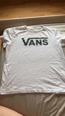 t shirt vans