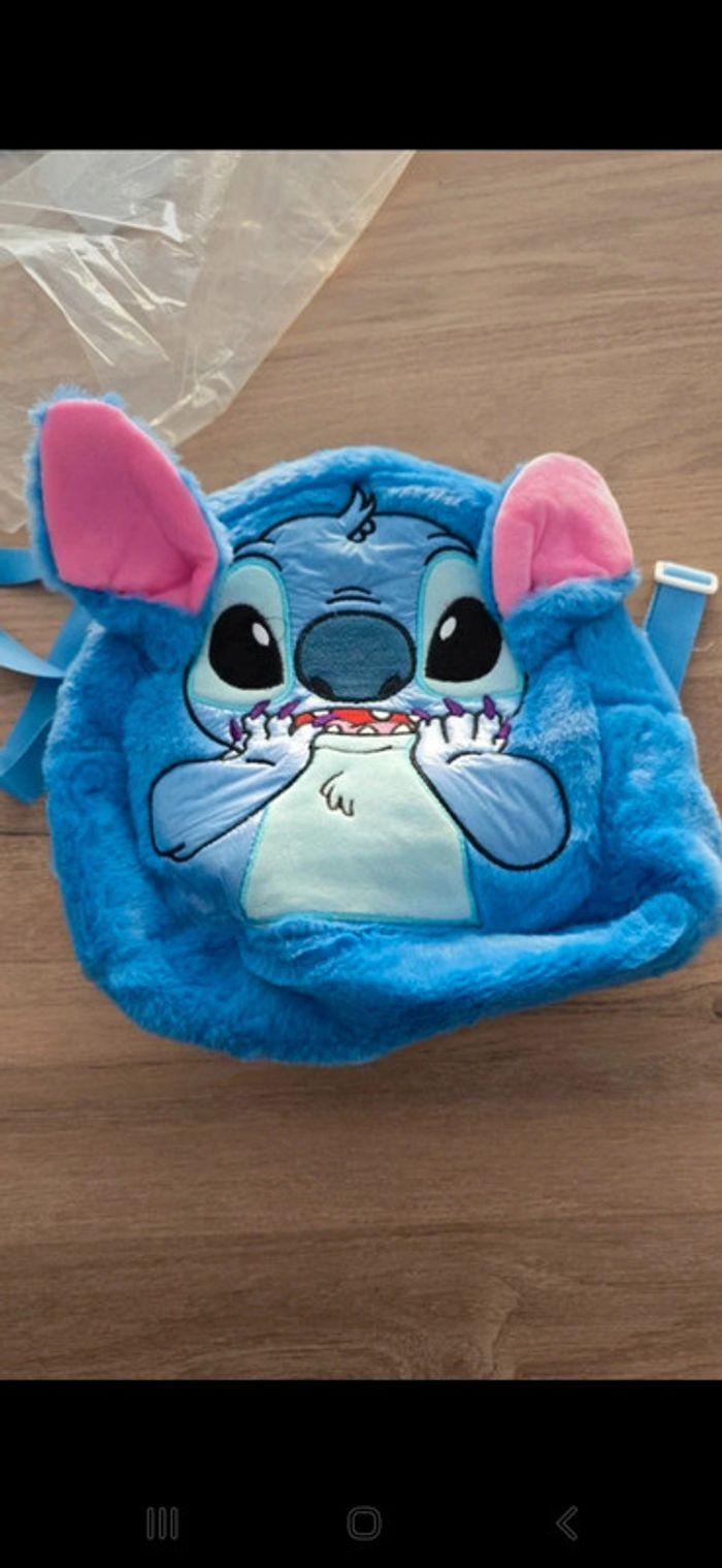 Sac a dos peluche stitch - photo numéro 1