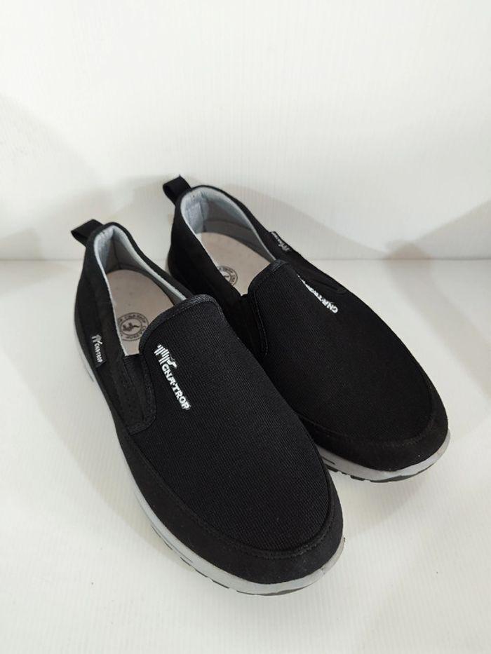 Chaussures noires CNA trop, taille 42, bon état - photo numéro 1