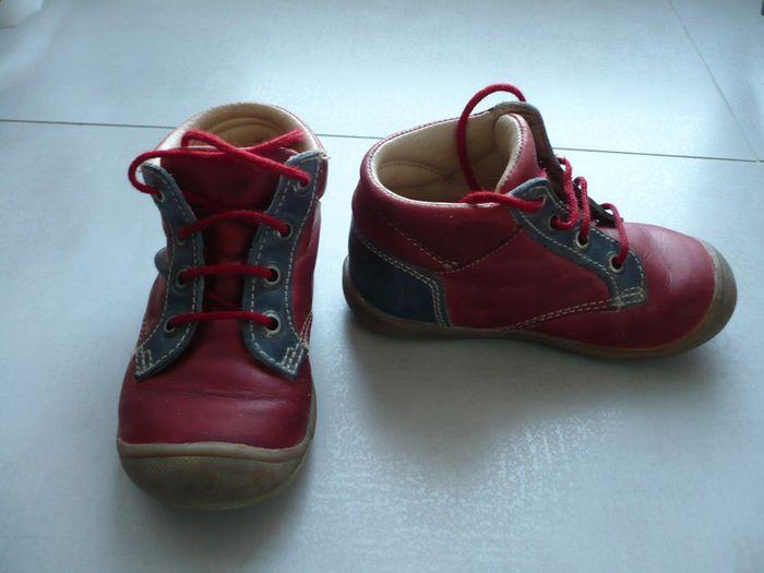 Chaussures bébé coloris rouge et bleu Catimini T23 - photo numéro 1