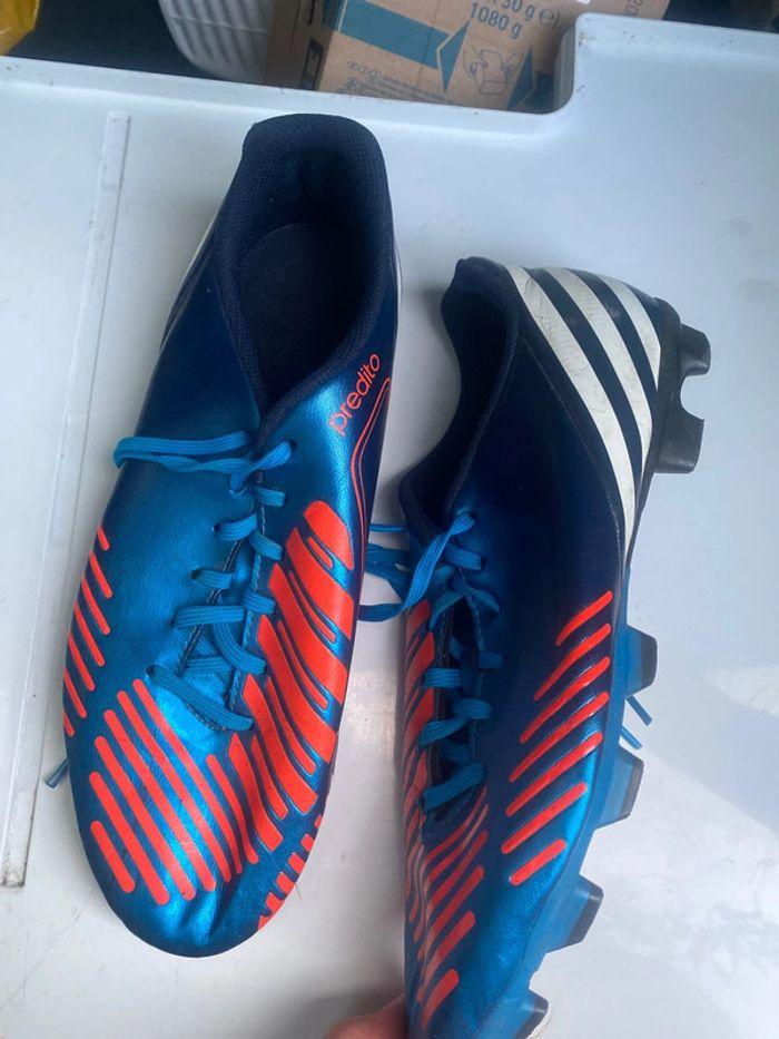 Chaussures de football. Crampons . Adidas. Prédator.Neuf . Taille 41,5 - photo numéro 1