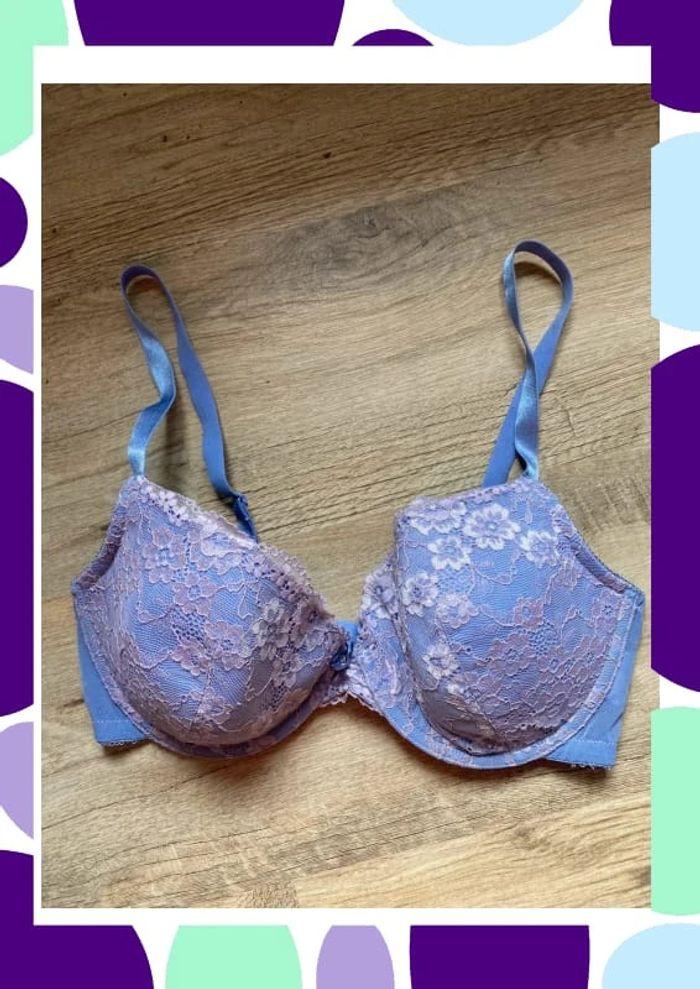 Soutien gorge rembourré 95D violet - photo numéro 1