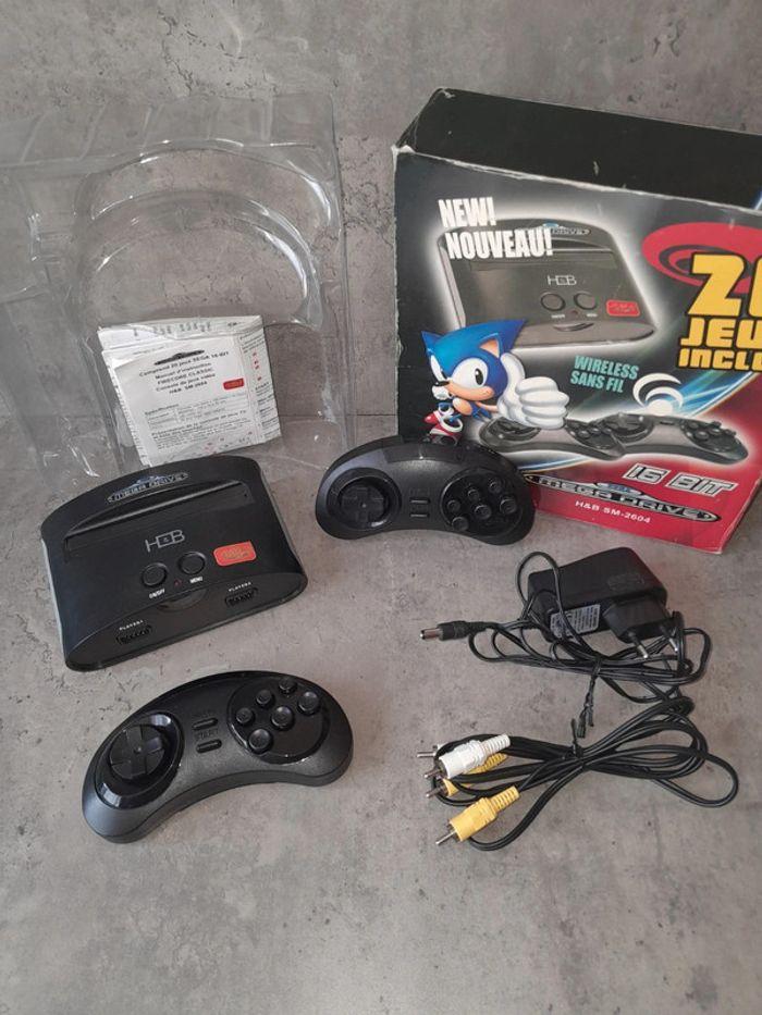 Console Sega Mega Drive 20 jeux inclus - photo numéro 1