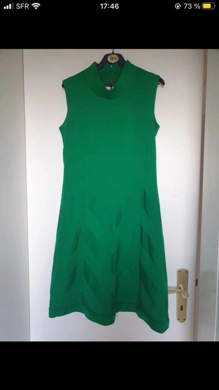 robe en laine chaude verte - photo numéro 1