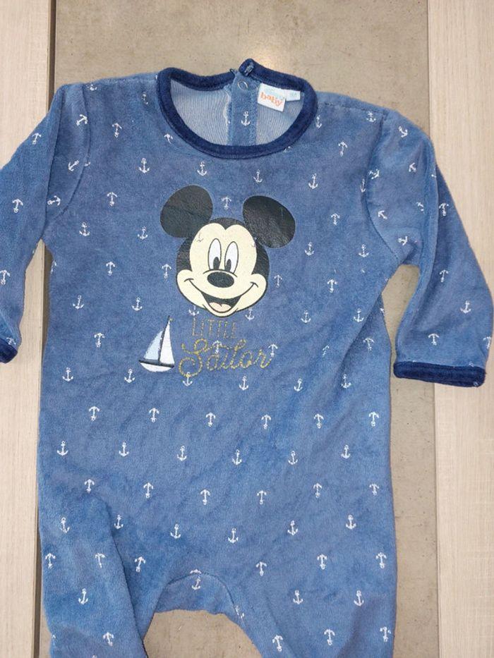 Pyjama / Disney Baby / 9 mois - photo numéro 2