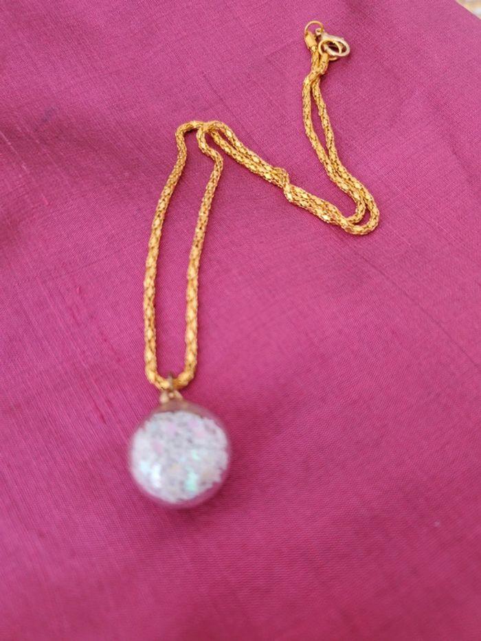 Collier chaîne boule de paillette blanche - photo numéro 2