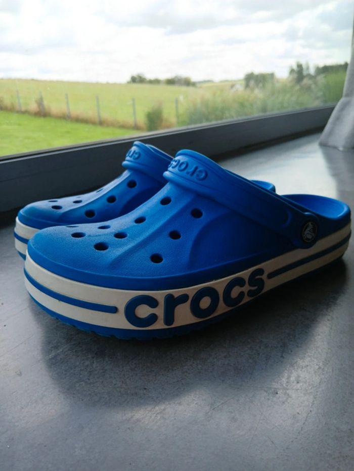 Crocs taille 38 / 39 - photo numéro 3