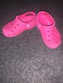 Crocs rose 22/24