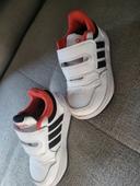 Chaussure adidas