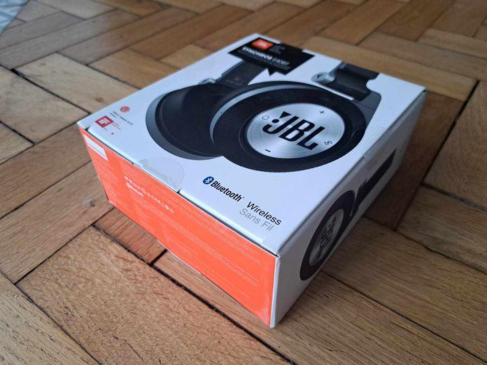 Casque JBL Bluetooth Synchros E40BT - photo numéro 1