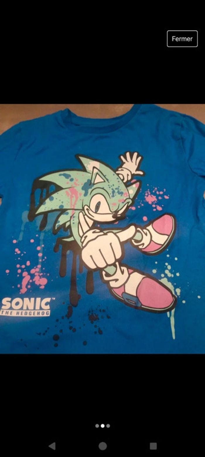 T-shirt à manches longues garçon 4/5 ans Sonic comme NEUF - photo numéro 2