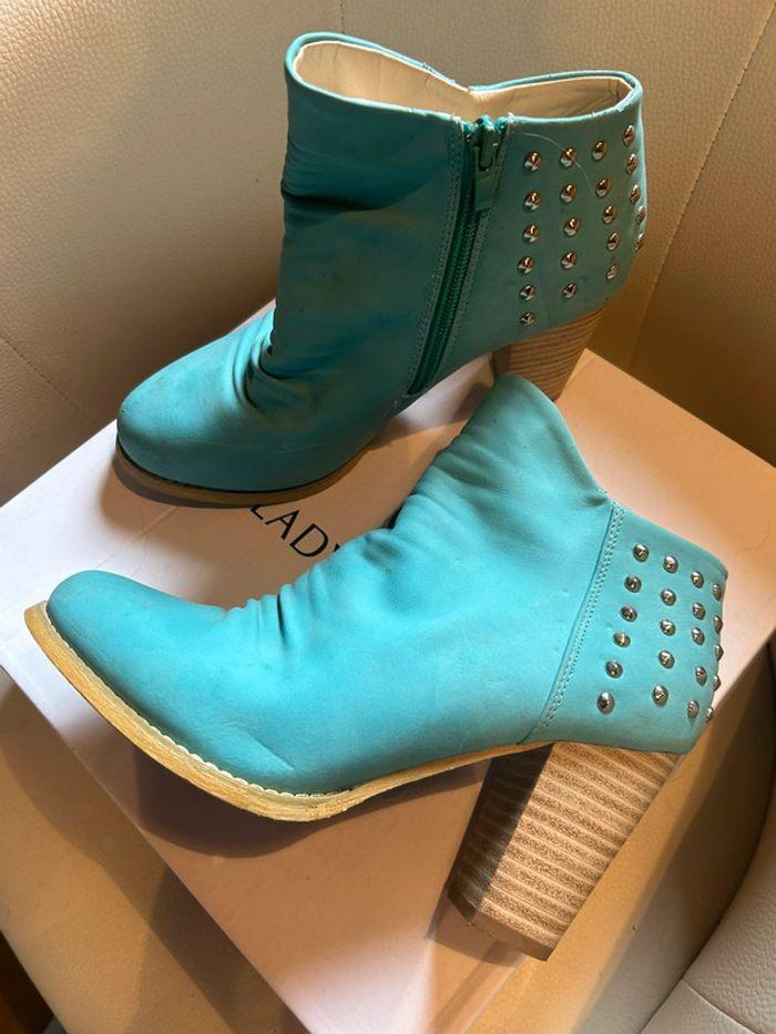 Bottines bleues turquoises à talons - photo numéro 1