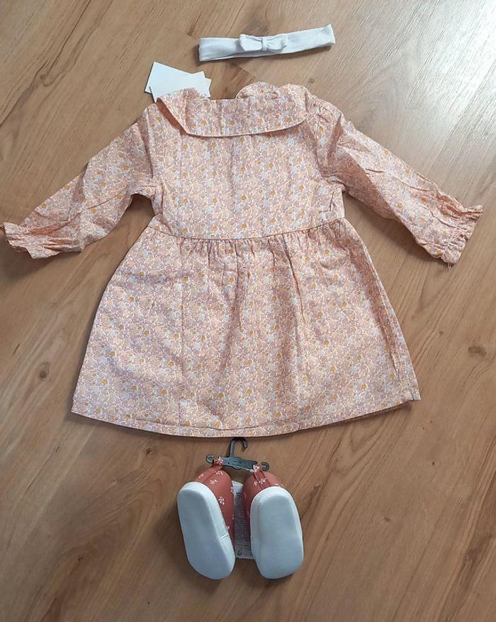 Robe + chaussures 12 mois fille + bandeau - photo numéro 4