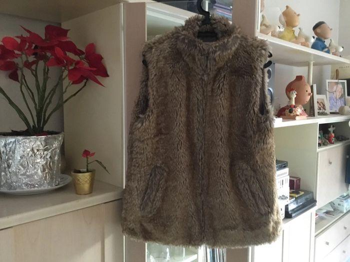 Gilet sans manches « pull bear » - photo numéro 3