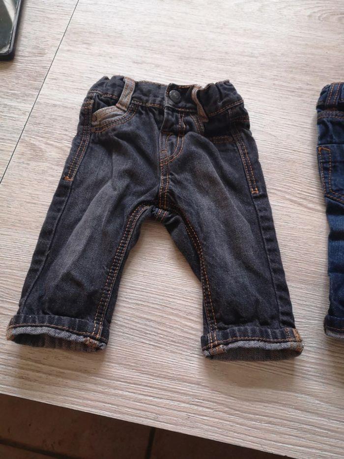 Lot de 2 jeans taille 3mois - photo numéro 3