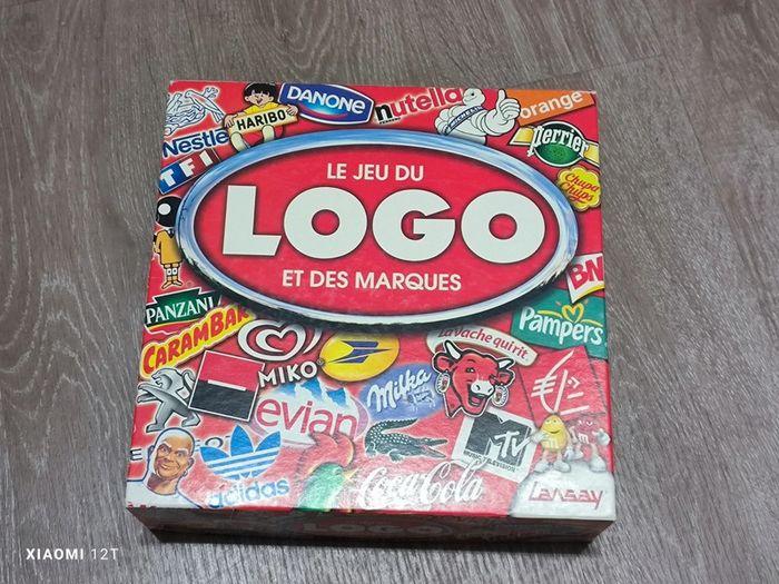 Lansay jeu de société le jeu des logos et des marques - photo numéro 1