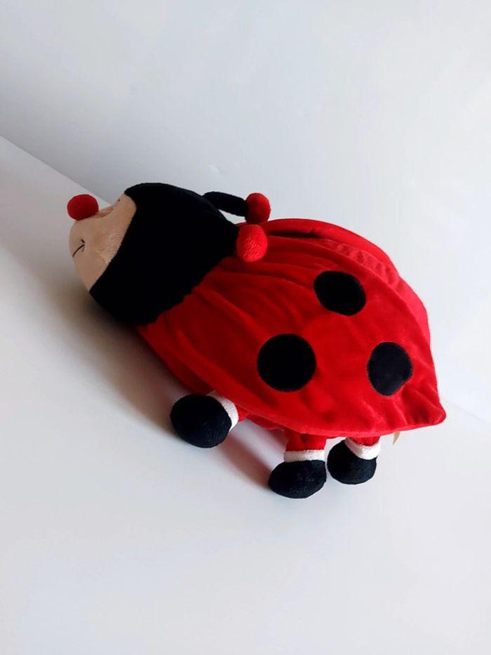 Grosse peluche coccinelle propre et en très bon état - photo numéro 5