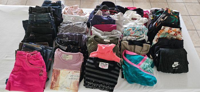 GROS LOT VÊTEMENTS FILLE 12 ans - photo numéro 2