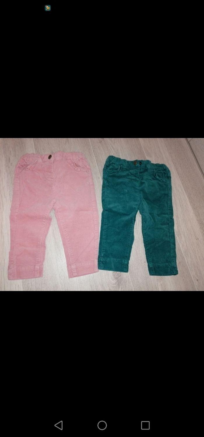 Lot pantalon velour 9 mois