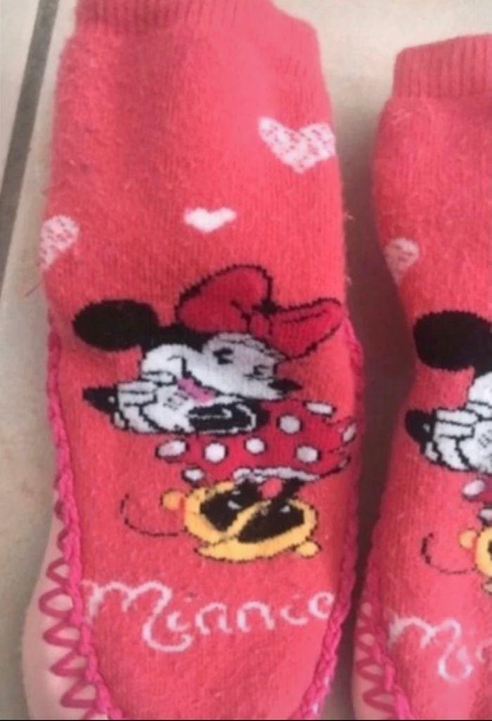 Chaussons chaussettes minnie Disney t21-22 - photo numéro 4