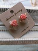 Paire de boucles d'oreilles fleurs rose