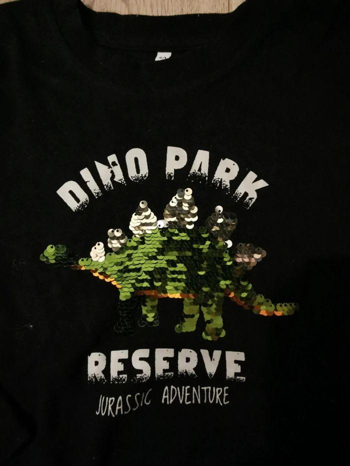 Lot 2 t-shirt manches longues Dinosaures - photo numéro 4