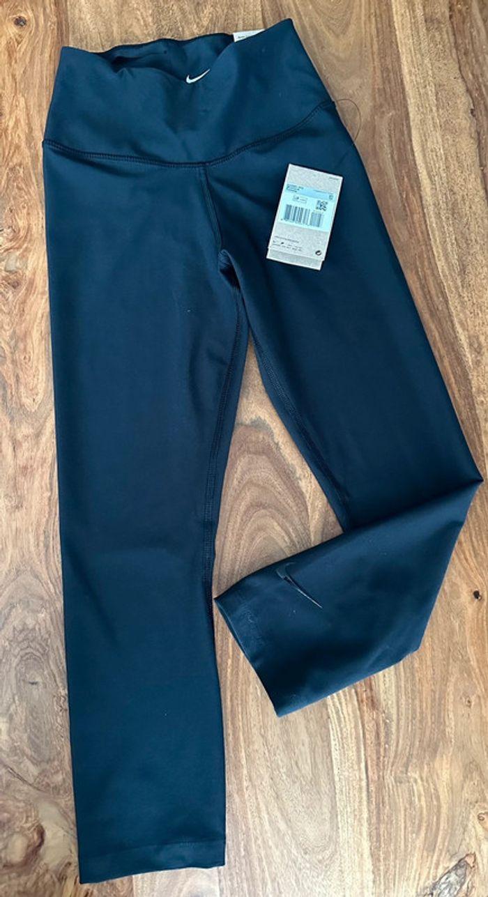 Legging court taille haute Nike taille xs - photo numéro 1