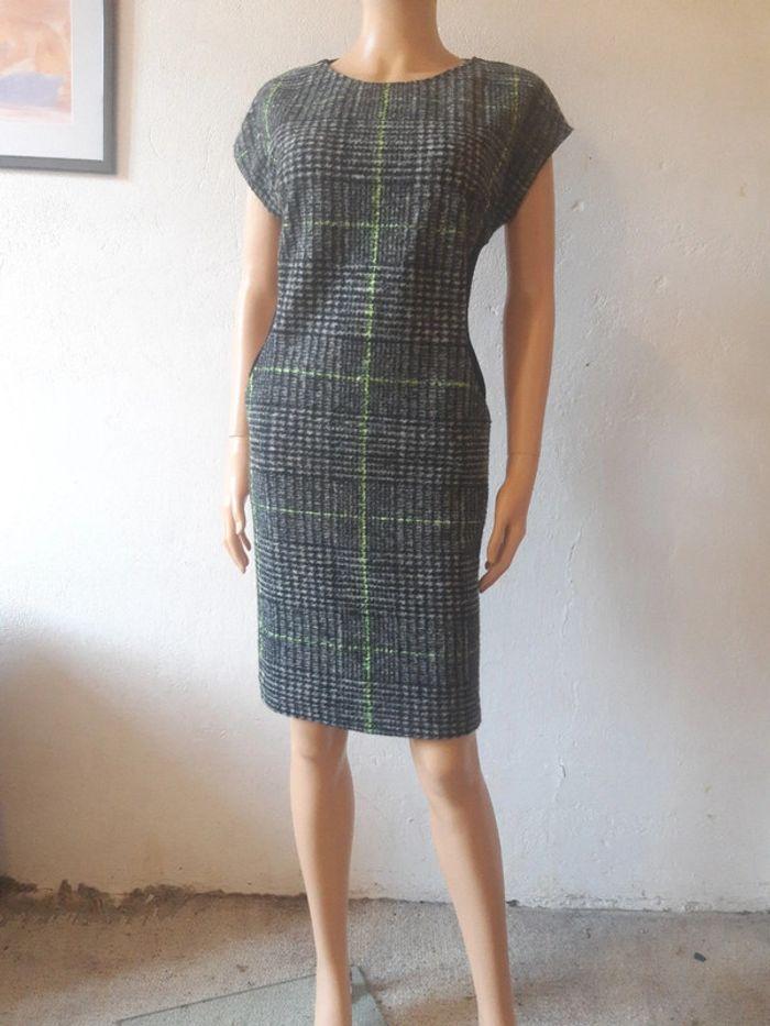 Robe d'hiver sans manches en laine chaude noir gris vert la fee maraboutee taille 38 M - photo numéro 2