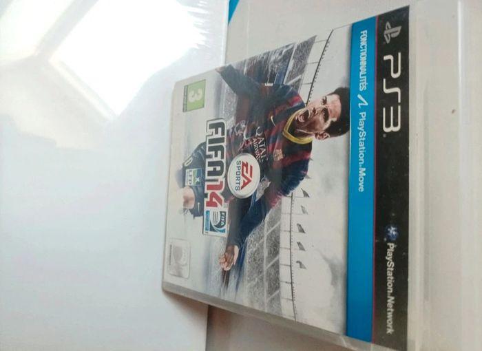 Jeux Playstation 3 FIFA 14 - photo numéro 1