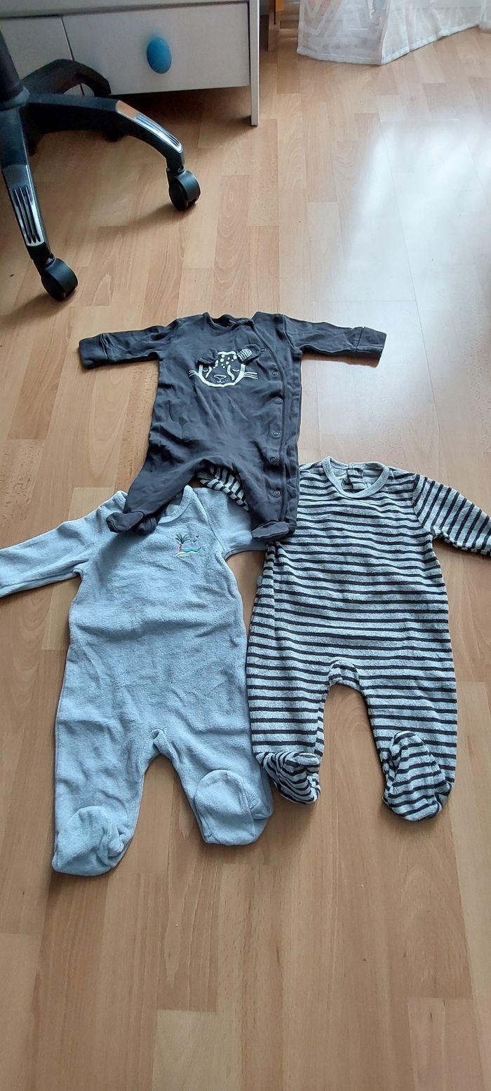 Lot de vêtements bébé en très bon état - photo numéro 4