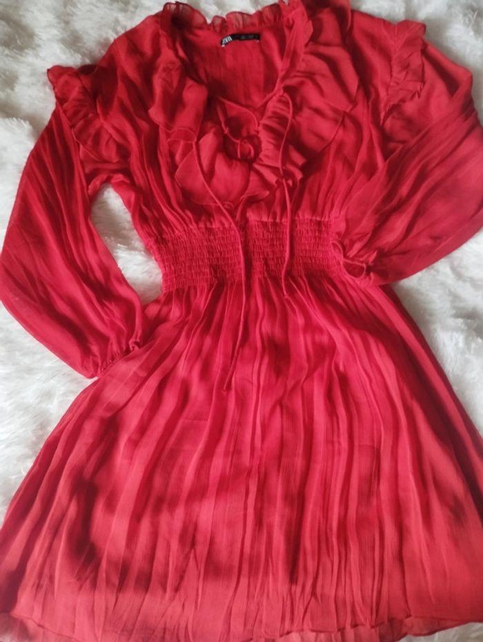 Robe rouge Zara - photo numéro 1