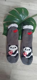 Chaussettes chaussons panda