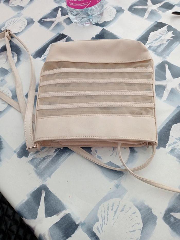 Sac à main beige avec porte monnaie - photo numéro 3