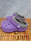 Crocs fourrées P.24/26