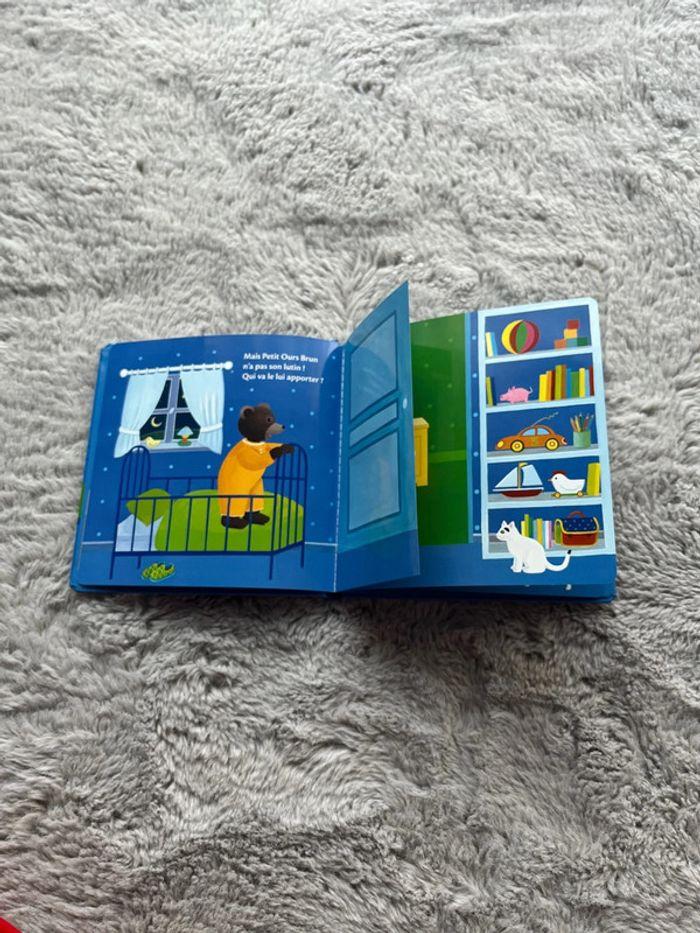 Livre petit ours brun - photo numéro 2