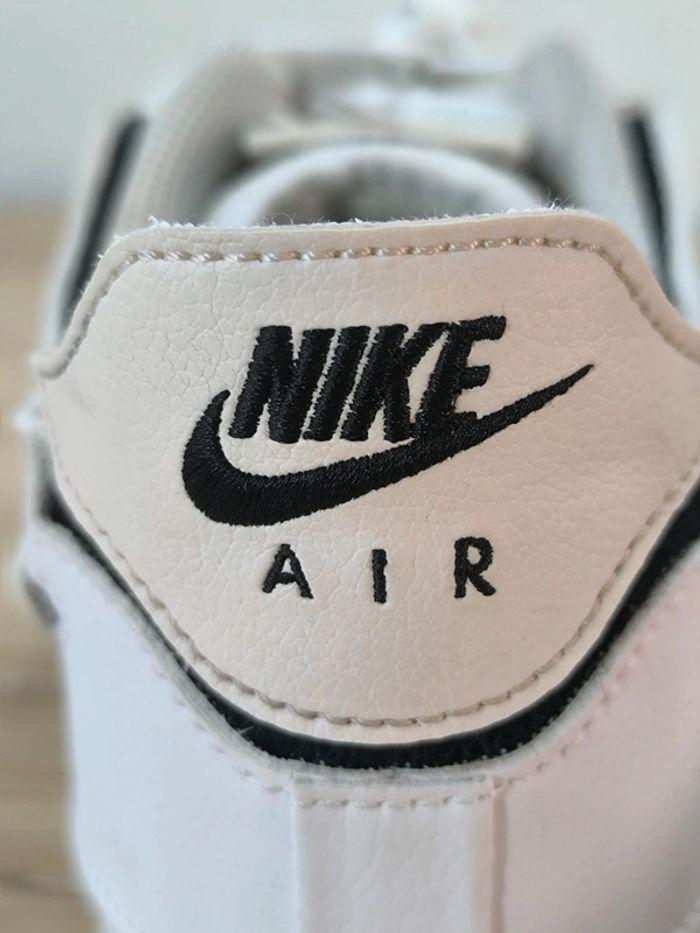 Baskets Nike air force one blanche et noir à scratch interchangeables - photo numéro 10