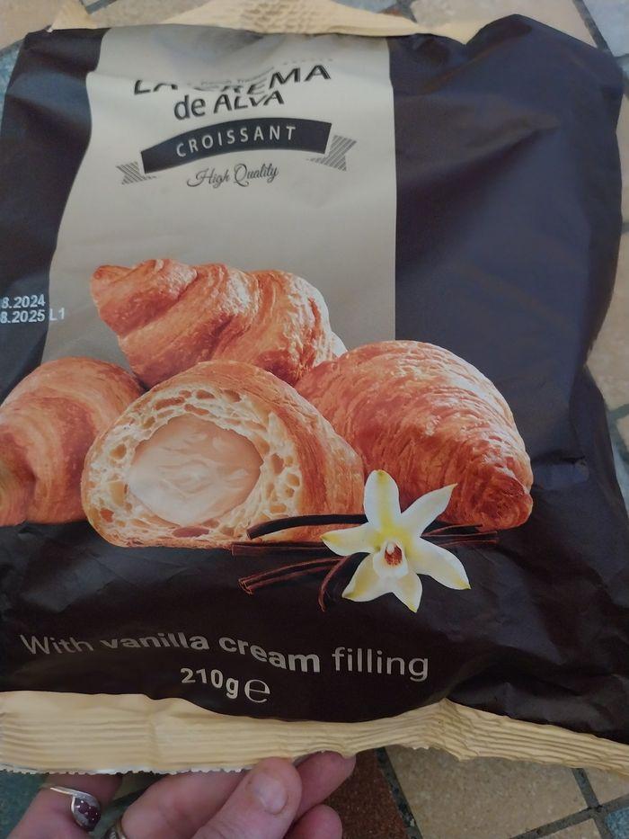 La créma de Alva croissant goût vanille