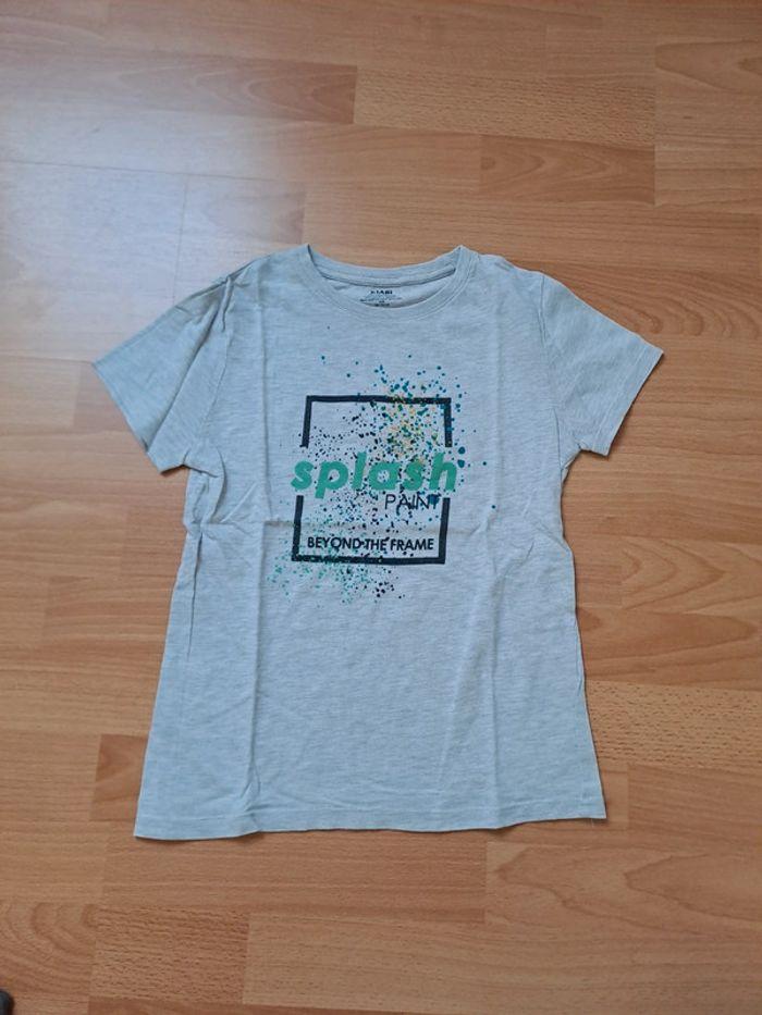 T-shirt Kiabi 10 ans - photo numéro 1