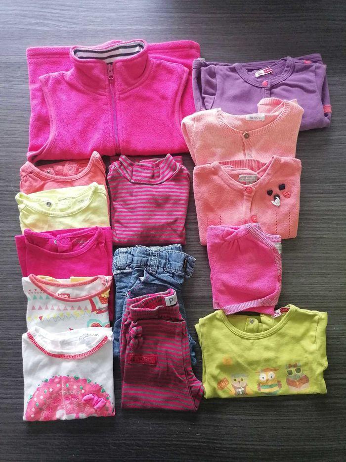 Lot de vêtements fille 12 mois